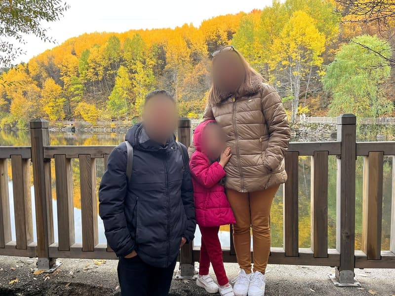 Hakan & Family and family